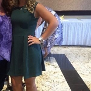 🦋 Dynamite Skater Style Green Sleeveless Dress